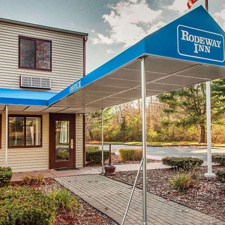 Rodeway Inn Groton Esterno foto